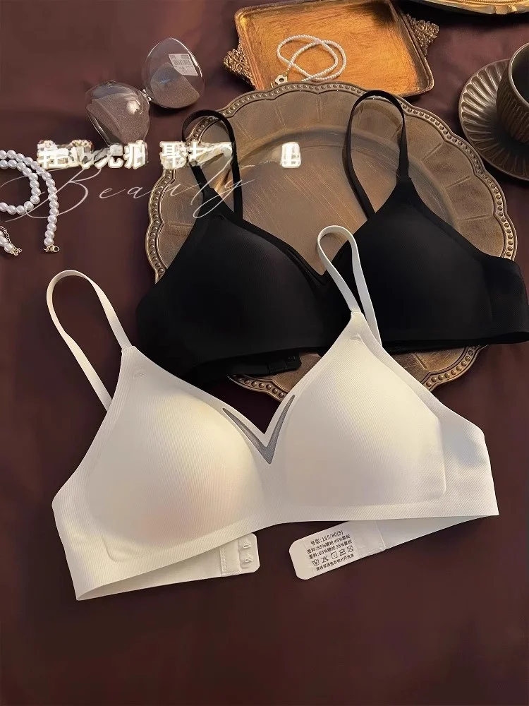 Nude Feel Seamless Women's Underwear  Cup Gathered Anti-Sagging 2025 New Hot Sale Auxiliary Breast Reduction Bra