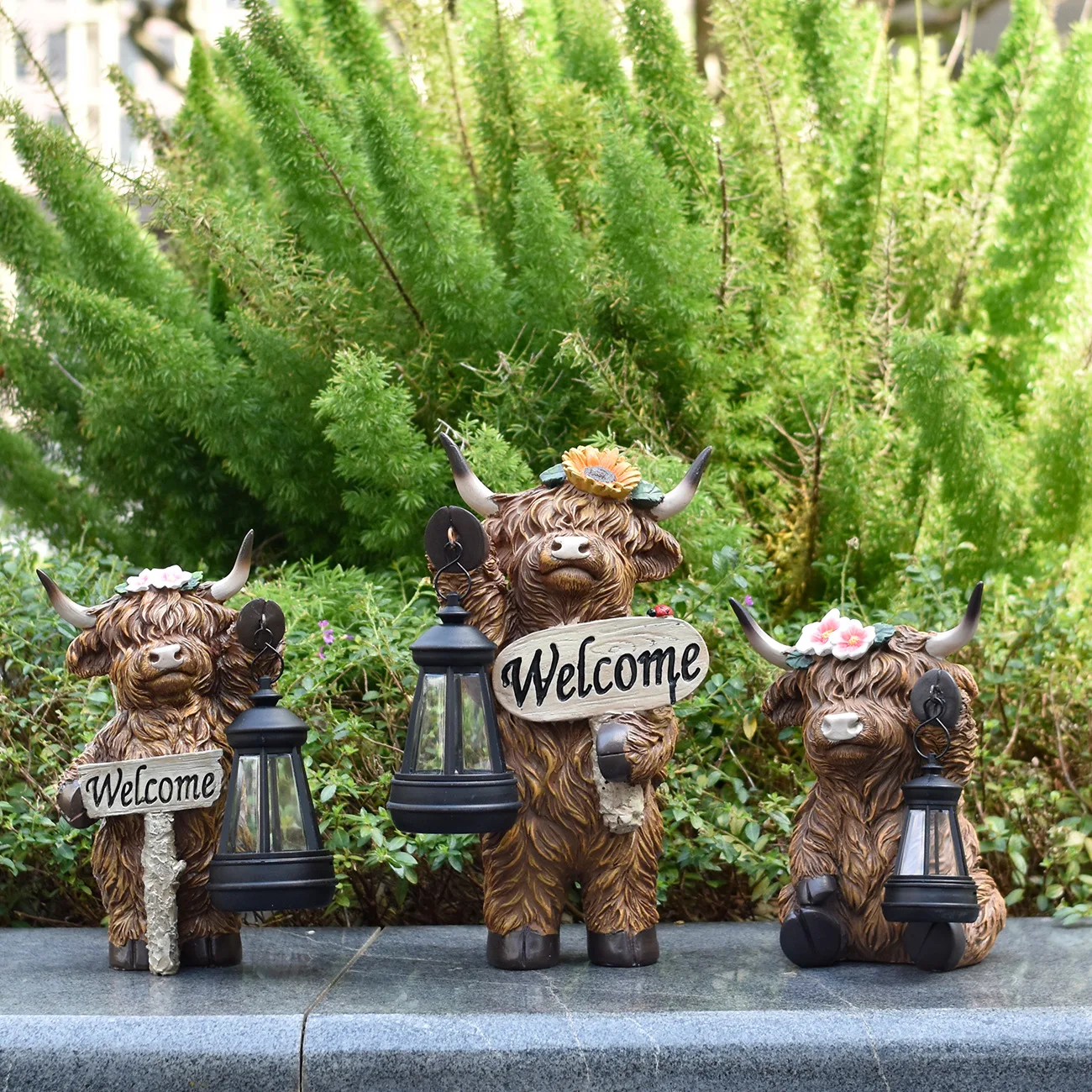 Lantern Highland Cattle Resin Crafts Ornament Solar Outdoor Light Animal Statue Garden Lawn Night Light