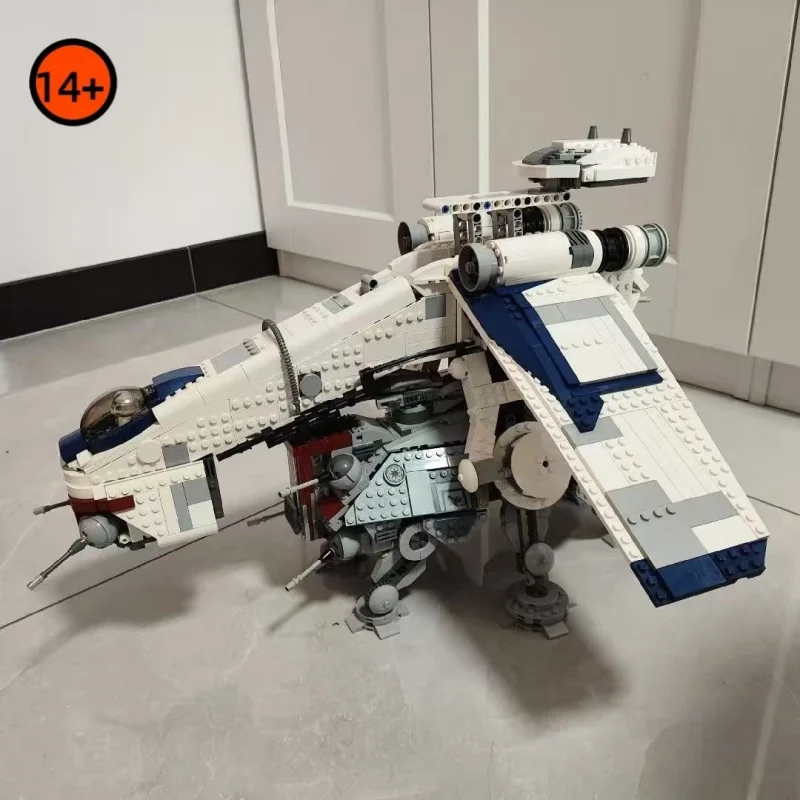 

Hot Toys MOC 1758PCS Star Wars Republic transport ship compatible with 10195AT-OT walker children's Christmas gifts