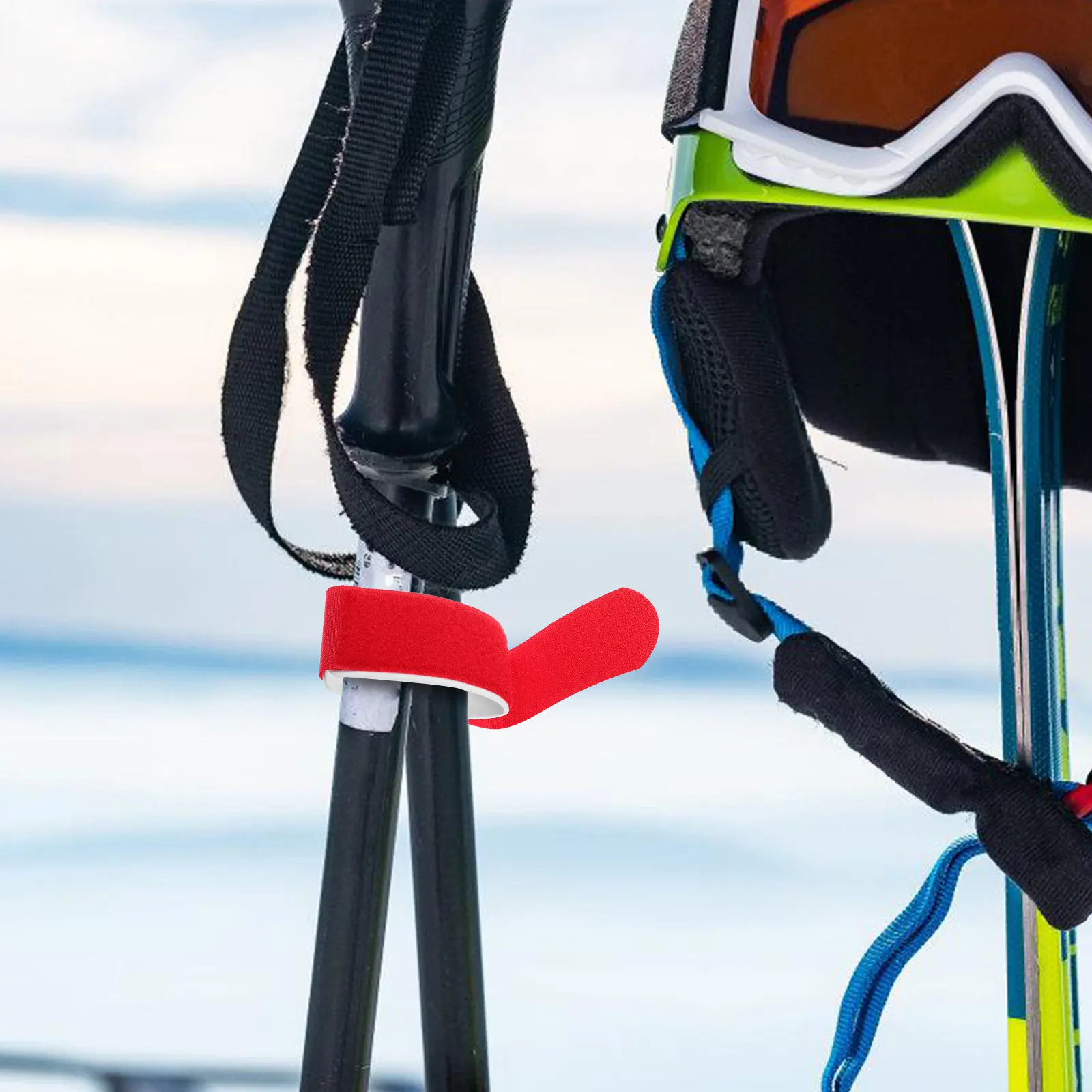 

Комплект из 4 ремней для переноски лыж: высокопрочные нейлоновые фиксирующие ремни с надежным креплением для безопасной транспортировки лыж и сноубордов