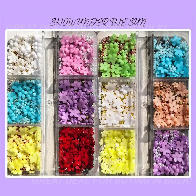 ネイル用の小さなスチールボールジュエリー、5つの花びらの花、用途の広いジュエリー、ファッショナブルで個性的な変身