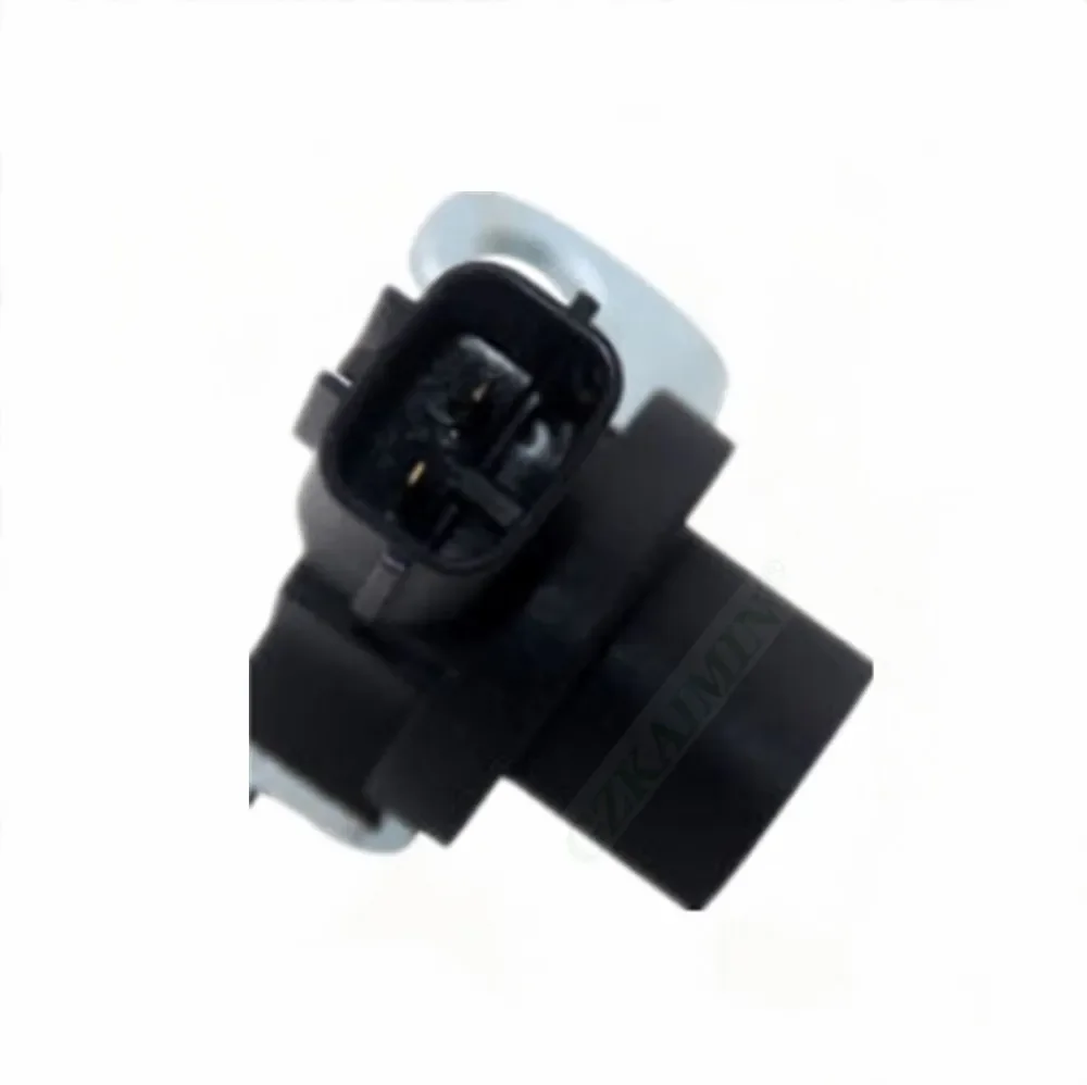 Crankshaft Sensor J5T11372 25977-MA70B 25977MA70B Fit for N-issan ATLEON CABSTAR CIVI