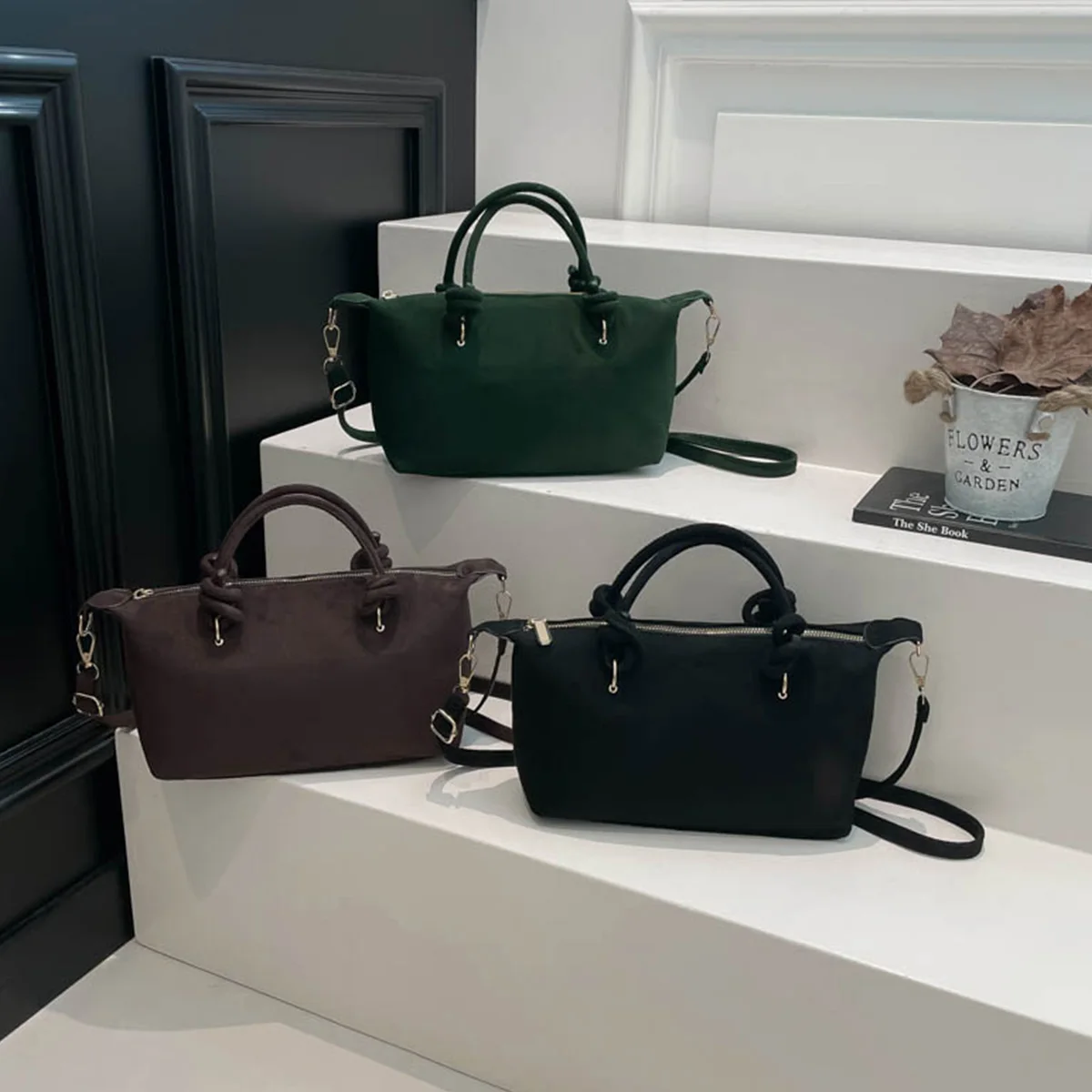 

Винтажная матовая замшевая сумка на плечо, однотонная, легкая, большая вместительная, на молнии из искусственной кожи, регулируемый ремень для ежедневных поездок и покупок