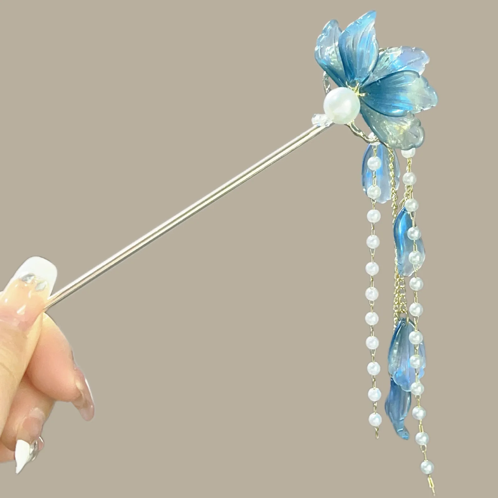 Women's Elegant Flower Hairpin with Blue Flower Tassel