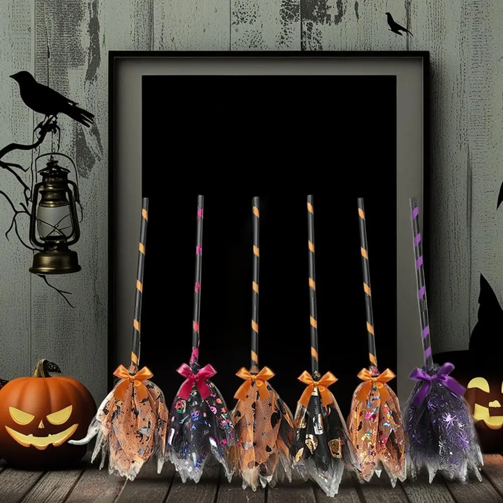 

Halloween Witch Broom Plastic Flying Broomstick Cosplay Props For Masquerade Halloween Cosplay Party Costumes Y0T3