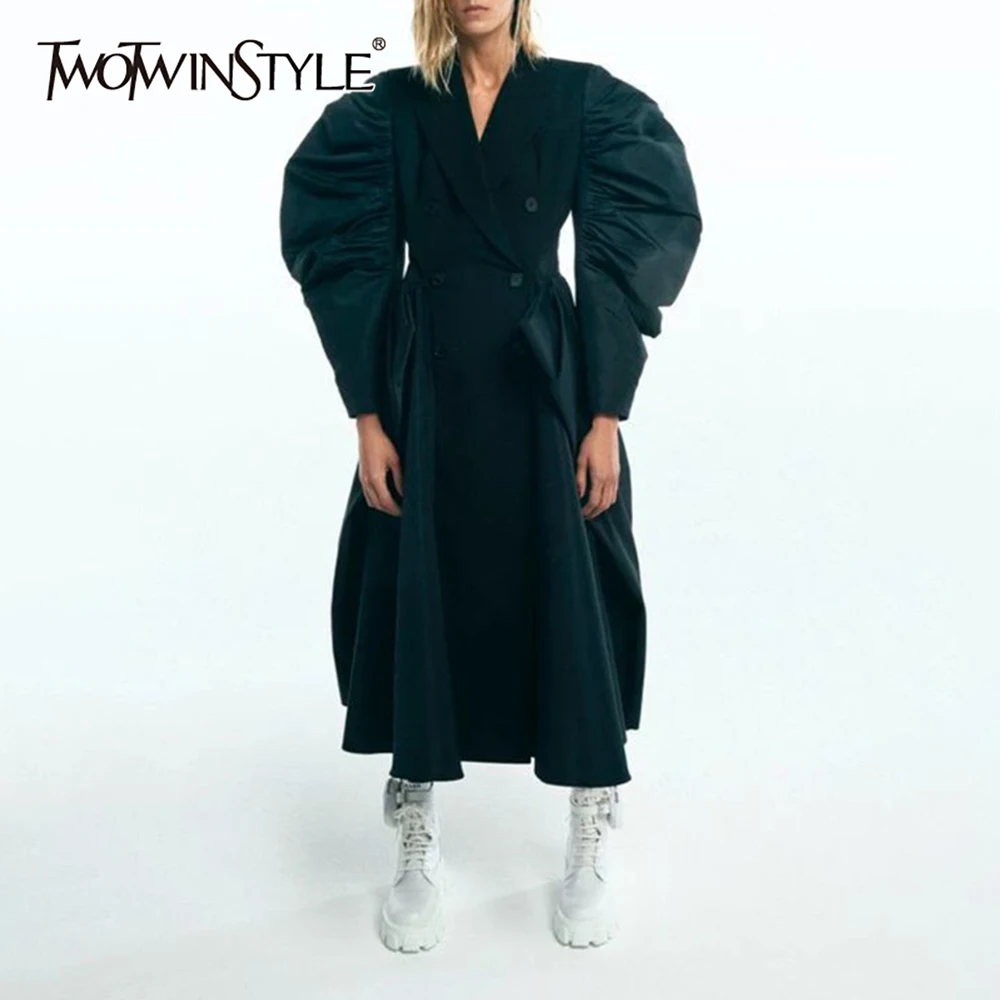 TWOTWINSTYLE Navy Spliced Folds Irregular Jacket Female Lapel Garment Horn Sleeve Slimming Temperament Women's Jackets Autumn