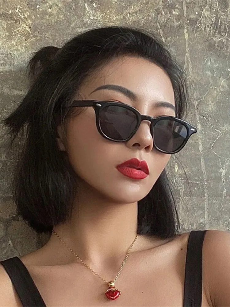 New Small Round Sunglasses for Men Women Vintage Fashion Anti Blue Light Glasses Sun Shades Driving Eyewear view 3