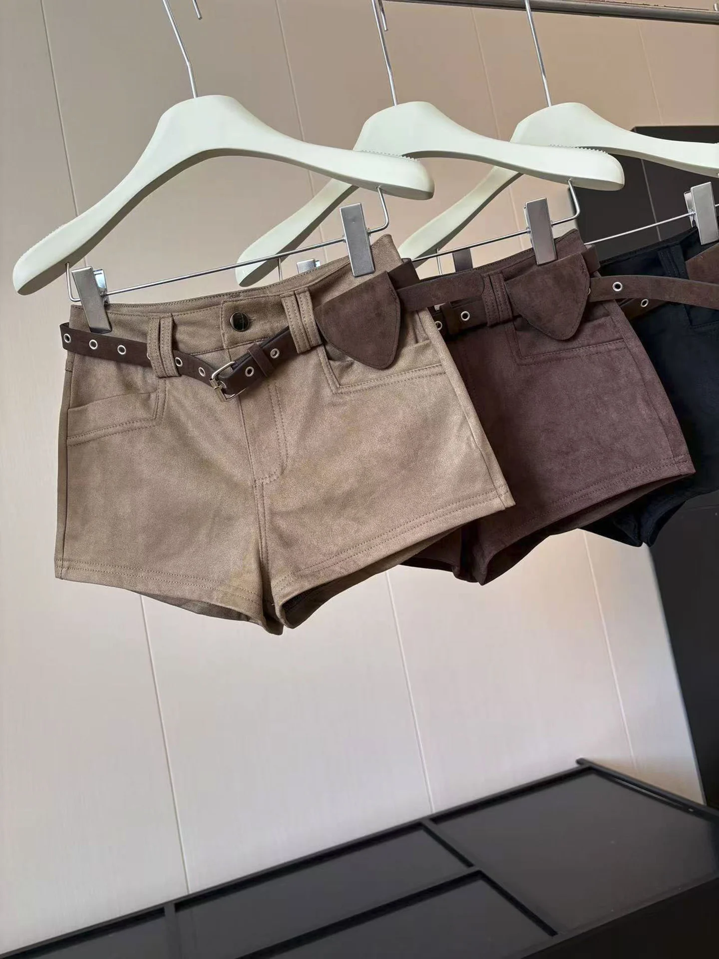American Style Retro Fashion Suede Short Pants High Waist Slimming Wide Leg Casual Pants Boot Pants A-Line Pants with Belt