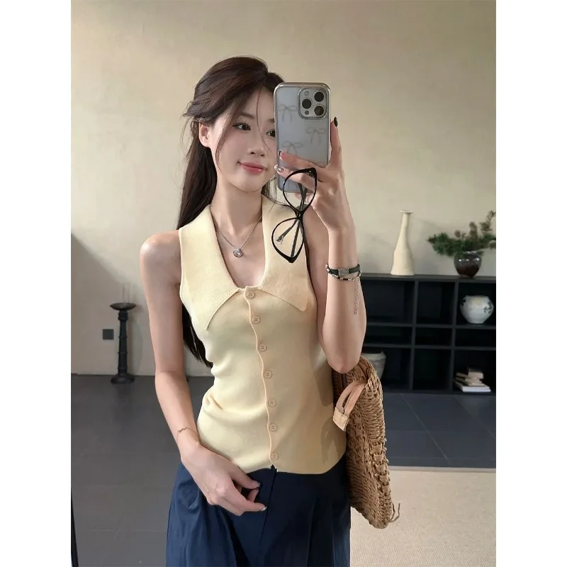 2025 Design Sense Premium Risvolto Dolce e piccante Gilet lavorato a maglia senza maniche Estate da donna Nuova vita Top corto