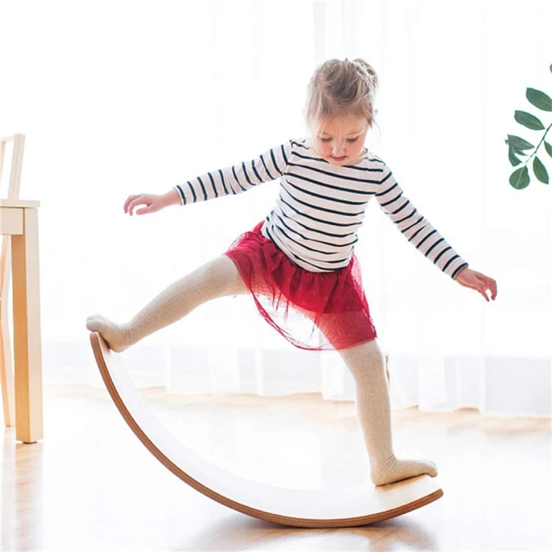 

Multi-Activity Natural Wood Anti-Skid Felt Layer Yoga Board Wooden Wobble Balance Board for Toddlers