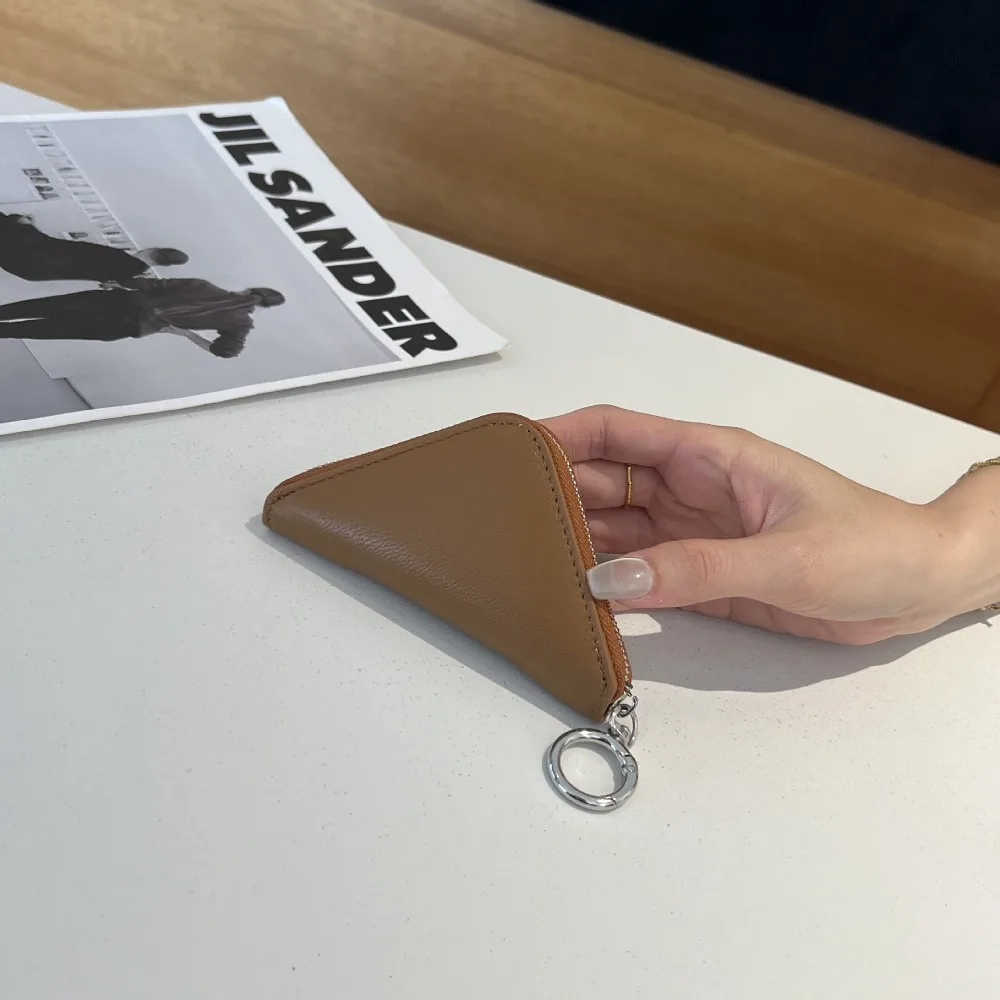 Cowhide Niche Personalized Triangular Key Bag Fashionable Short Mini Compact Storage Jewelry Bag Earphone Simple High Fashion