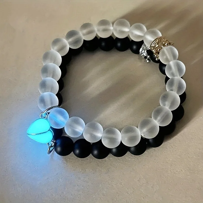 Classic Fashion Heart Shaped Luminous Magnetic Bracelet Crown Glass Black Gallstone Beaded Bracelet Couple Date Travel Bracelet