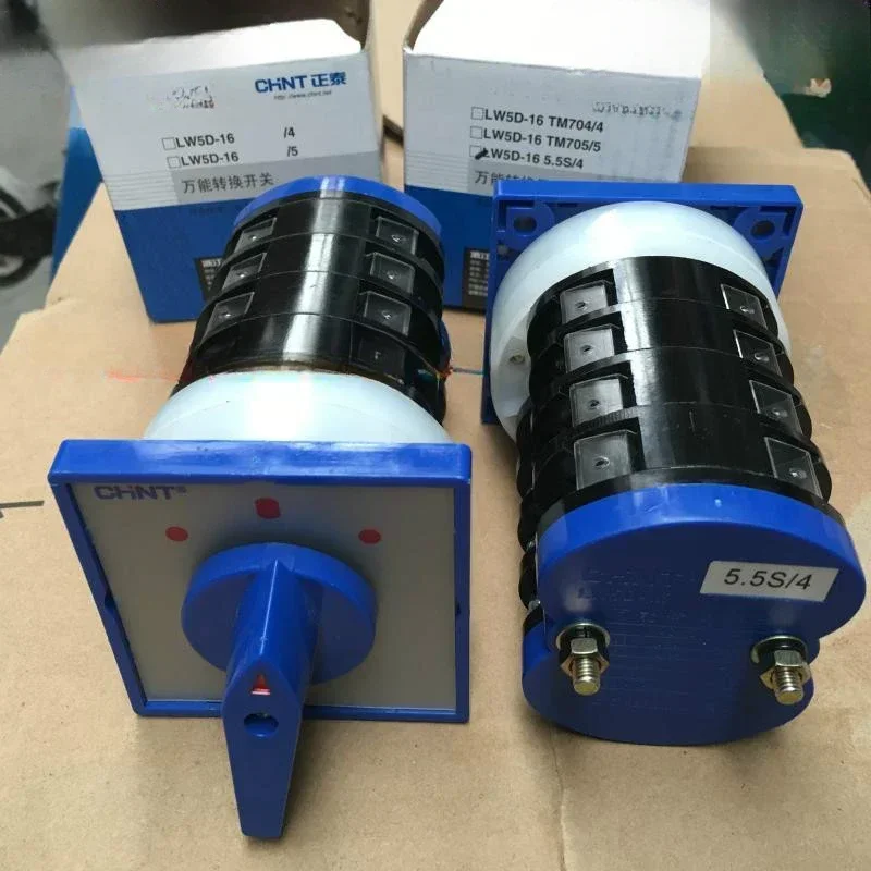 

Chint universal transfer switch LW5D-16 5.5S/4 high and low speed combination switch 4 layers