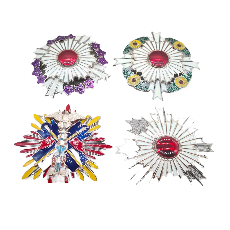 Classic Metal Rising Sun Chrysanthemum Medal Enamel Pin Brooch Crafts Clothing Decoration Pins Honor Badge Souvenir Collection