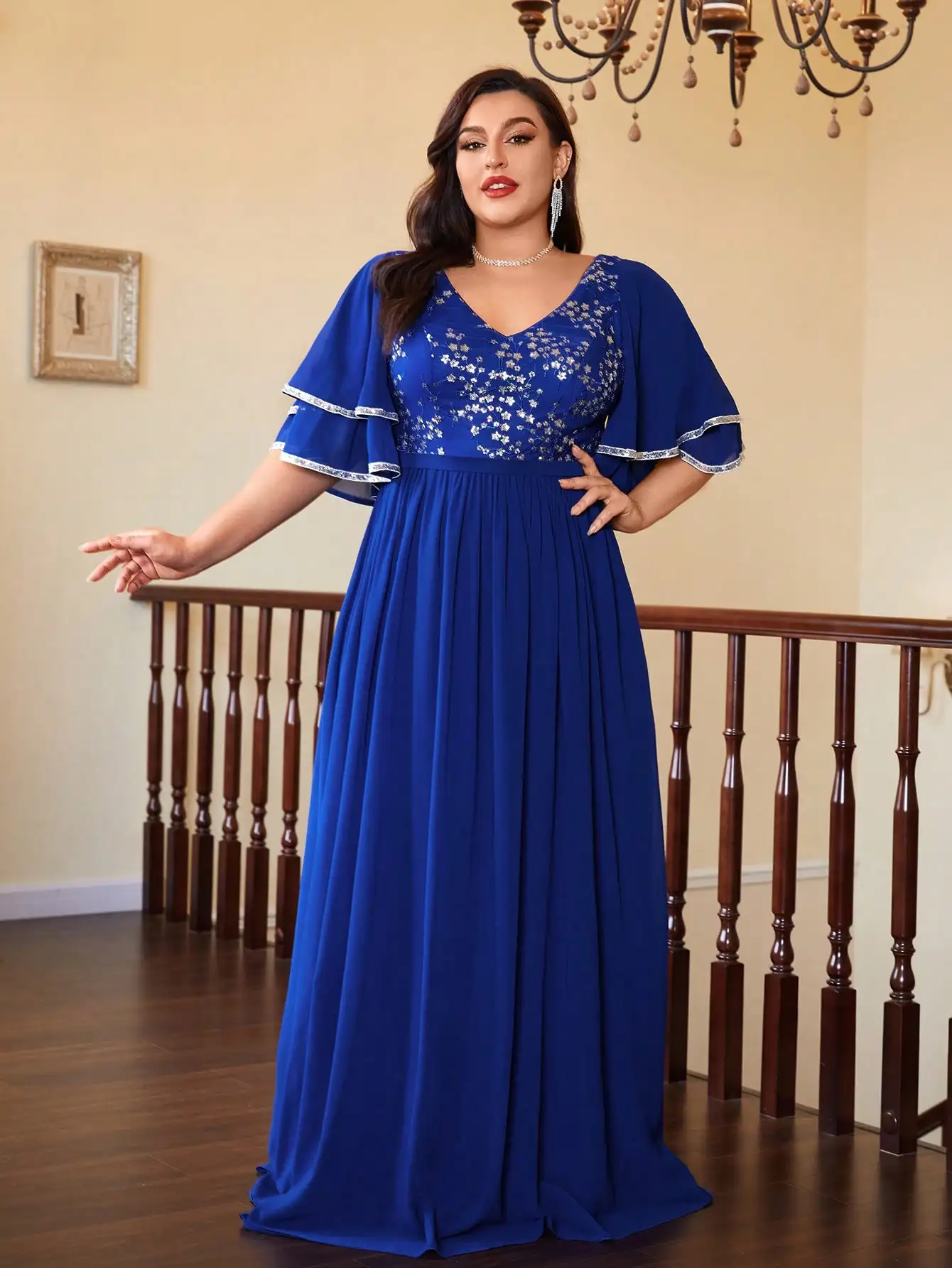 

MgiacyV sequined double-layer trumpet sleeves color-blocked asymmetric long chiffon dress with wide hem
