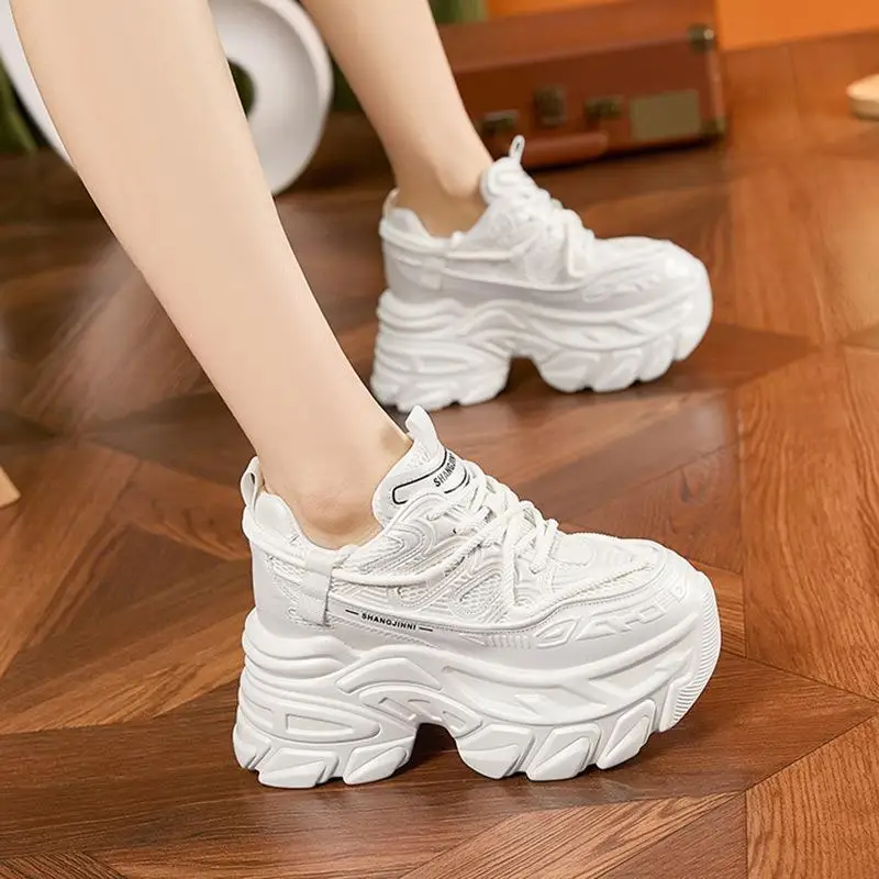 

Casual Fashionable Real Leather Dad Shoes Increased Height Sports Style round Toe Daily Wear PU Upper And Insole