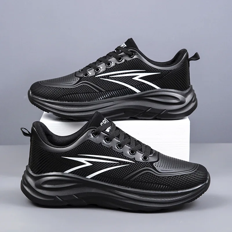 Men's Lightweight Soft-Sole Casual Sports Shoes Trendy Versatile Outdoor Running Jogging Footwear for Spring Autumn