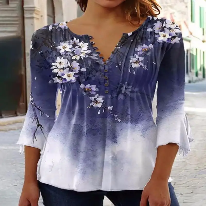 

Plus Size Women's 3/4 Sleeve V-Neck Graphic Floral Printed Top