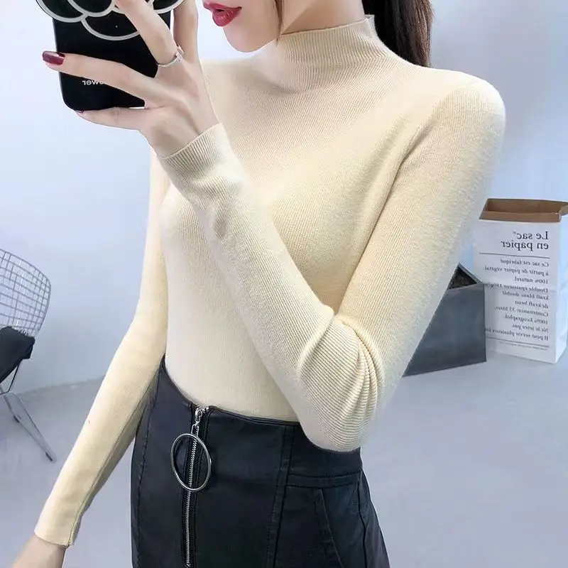 Chandails pulls femmes pull femmes tendances 2025 Punk clouté bord ourlet brut rebelle esthétique creux tricot Alternative Alt