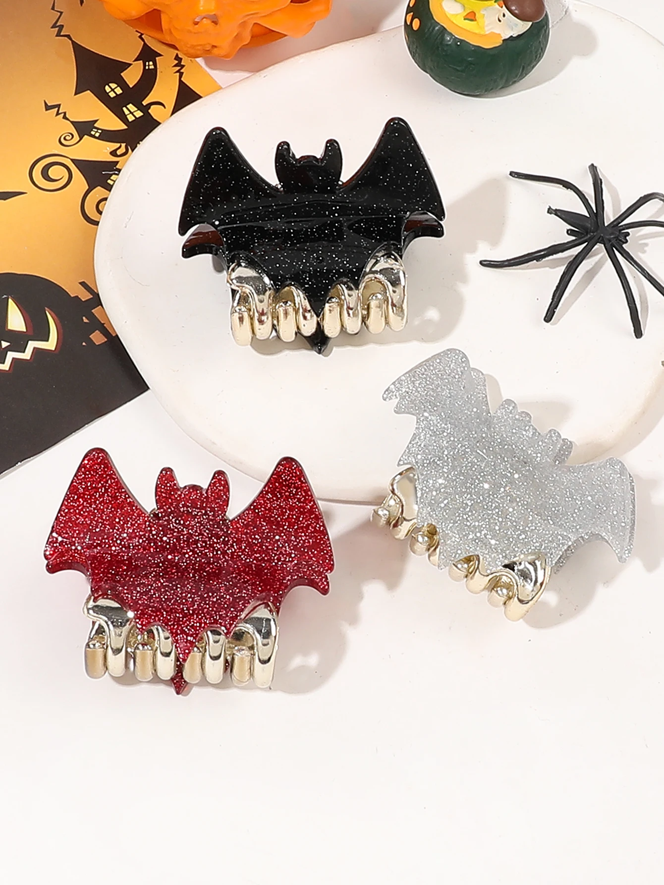 3PCS Black Red White Small Bat Shape Mini Hair Claw Clips Halloween Hairpin Shaped Hair Accessories for Thin Hair Women Girls