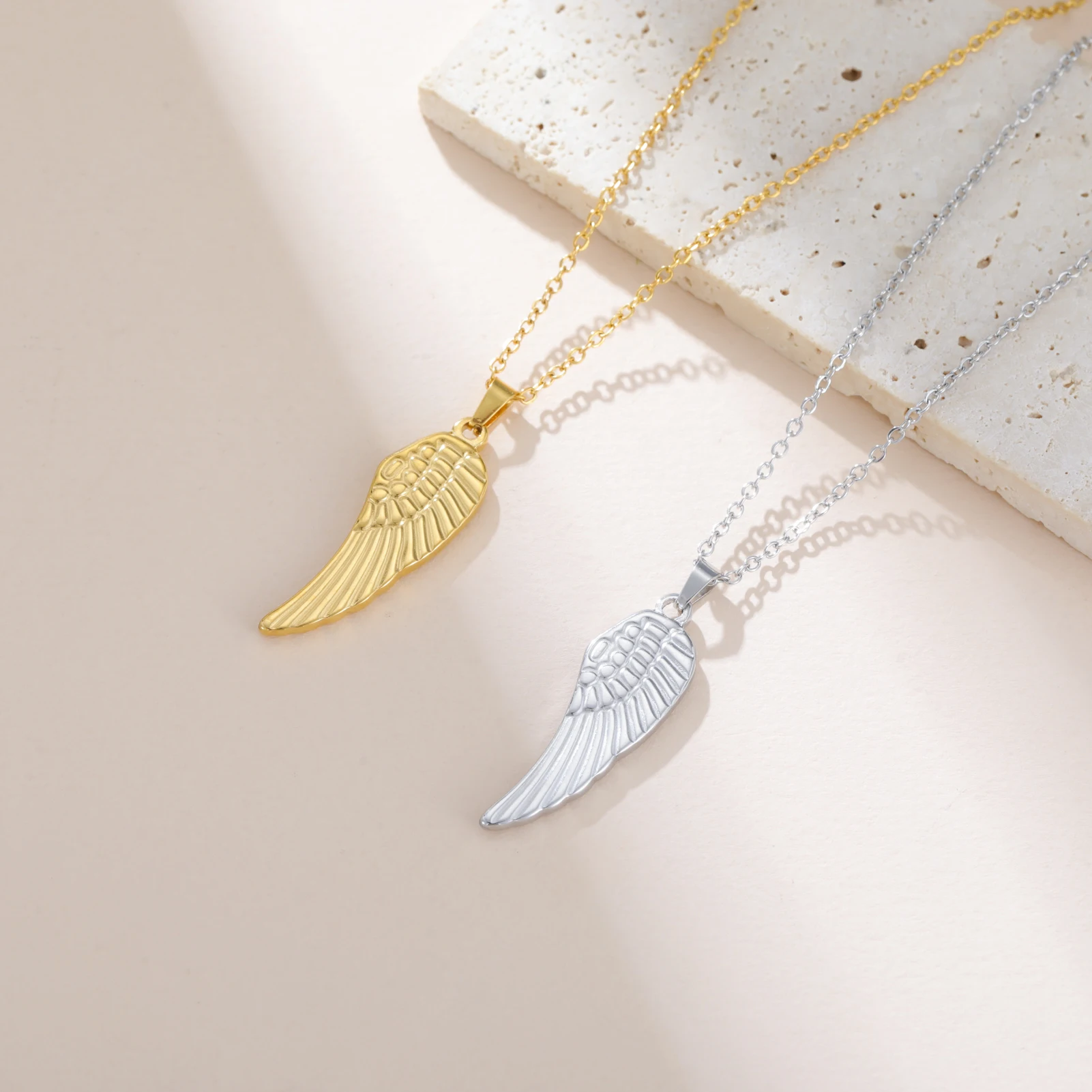 Kkjoy Engelsflügel-Anhänger-Halskette, einzigartige Handwerkskunst, Textur, Damenschmuck, Geschenke, Dating, Party, Anlässe, Fokus, Verbesserung des Charms – Detail 6