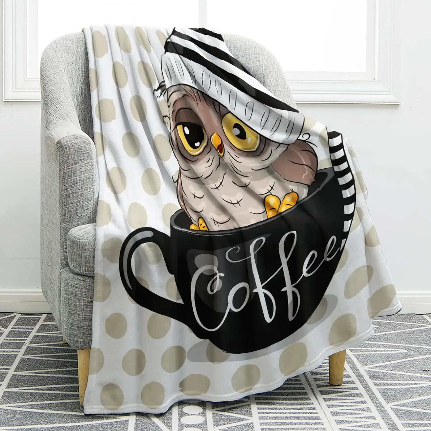 Owl flannel blankets as gifts for women, children, girls, mothers, wives, birthdays, and Mother's Day gifts