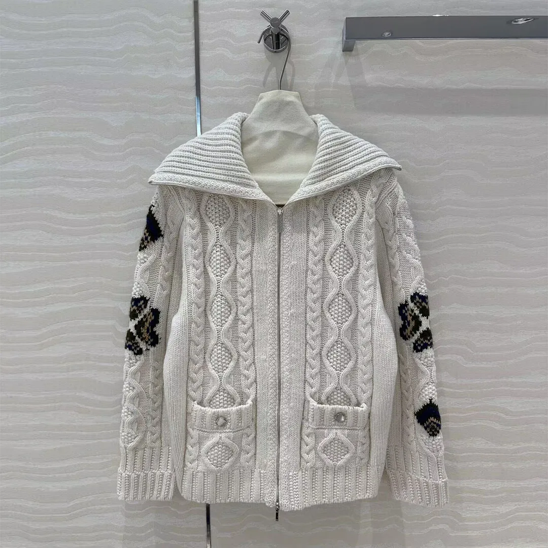 New Autumn Fashion 100% Wool Knitting Cardigans Women Twist Geometric Crochet Zipper Lapel Long Sleeve Casual Loose Cute Sweater