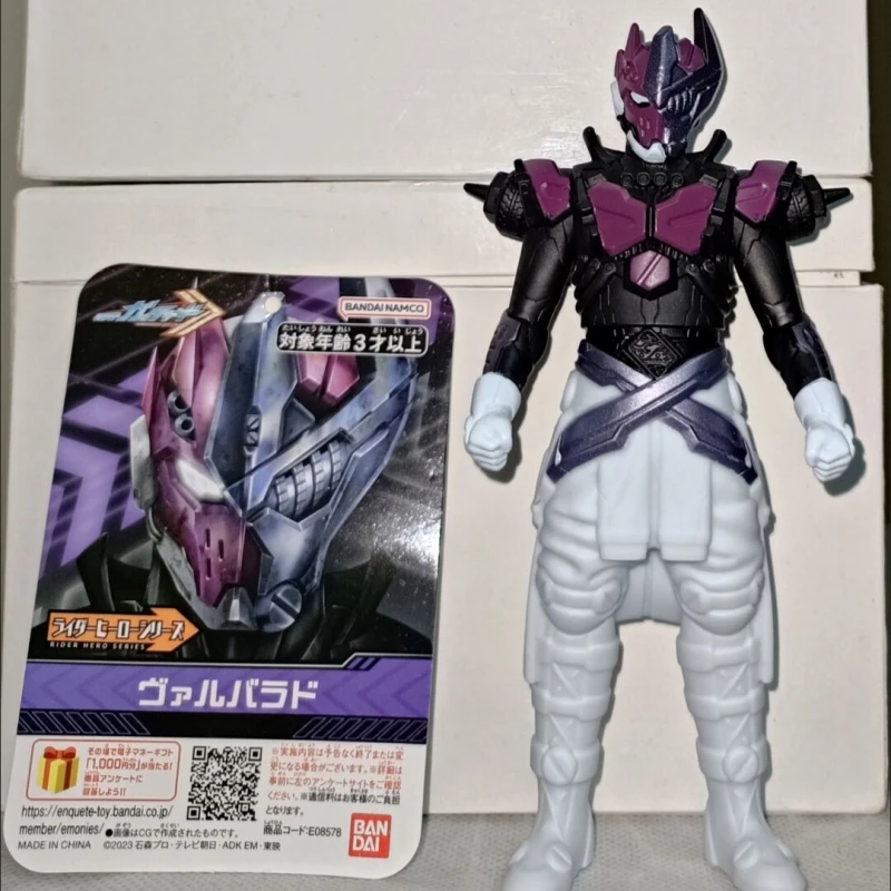 Figura de Juguete de Sofubi de Bandai Kamen Rider Gotchard, Segundo Rider Valvarad, Modelo de Juguete de Regalo