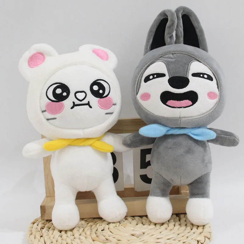 20 cm SKZOO Stray enfants peluche poupée Fang Can Li Longfu étoile même coton poupée poupée jouet SKZ Fan cadeau de noël