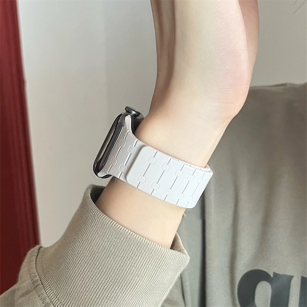 Apple Watch用マグネット,超ソフトシリコンバンド,iwatch用,9, 8, 7, 6, 5, 4,3,2,se,41mm, 49mm 45mm、44mm、42mm、40mm、38mm