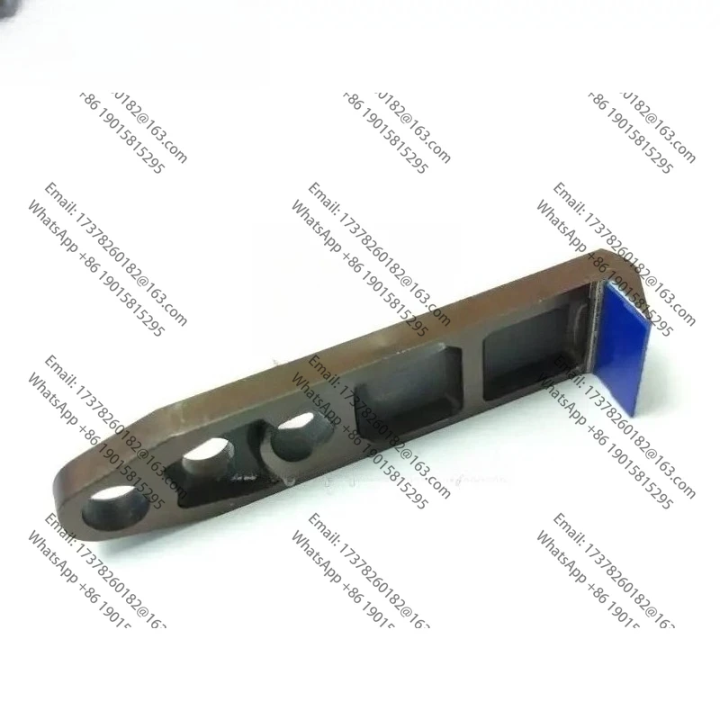 

10 pieces 72x16x5mm 82582727 Hooked Gripper Pad for printing machine SM102 Finger Gripper with rubber pad