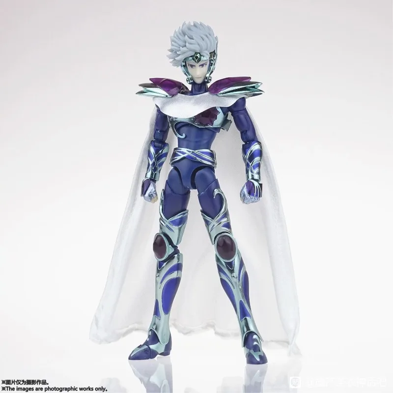 

Модель фигурки серебряной подставки Saint Crystal на складе