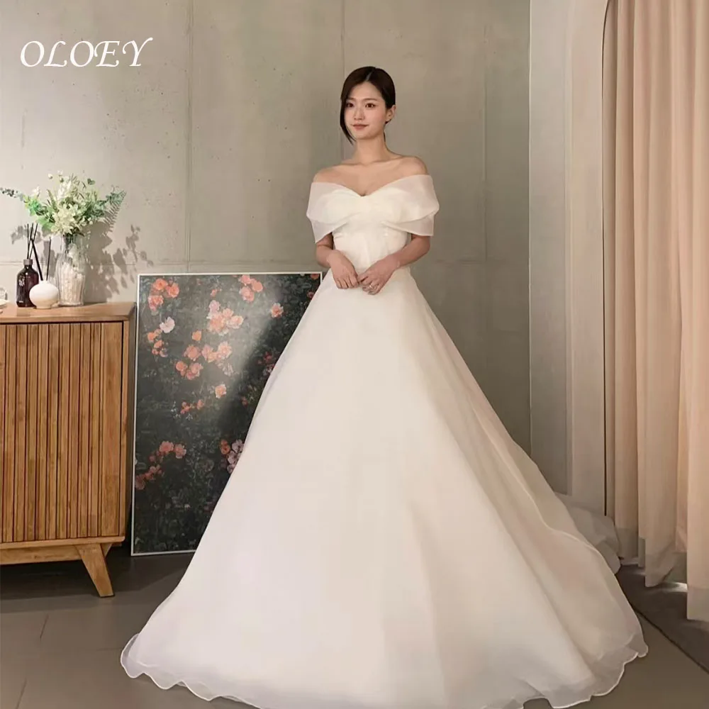 OLOEY الأميرة القوس قبالة الكتف فستان الزفاف العاج الأورجانزا مشد كوريا صورة تبادل لاطلاق النار فستان استقبال الزفاف مخصص ستناء
