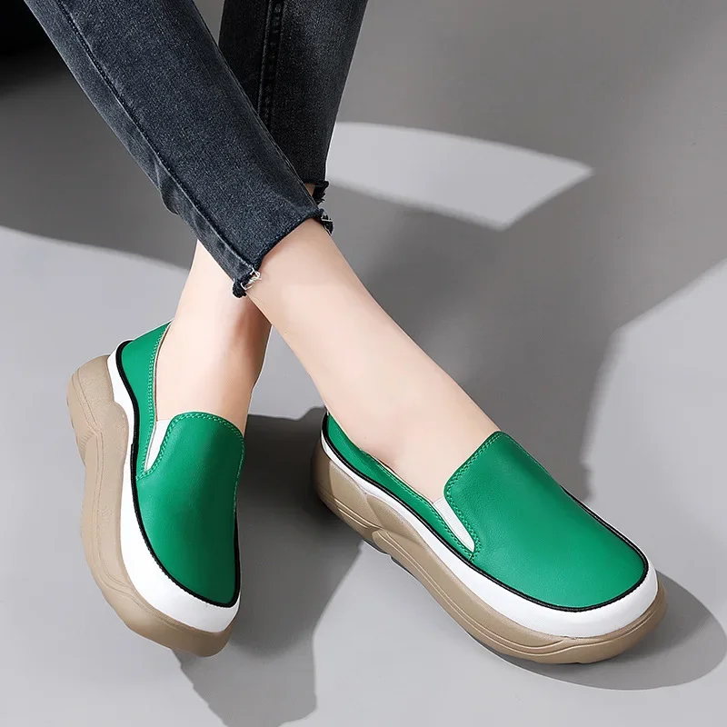 Women Shoes Flats Leather Sneakers Women 2024 Comfortable Female Casual Walking Footwear Fashion Large Size Loafers Shoes Women