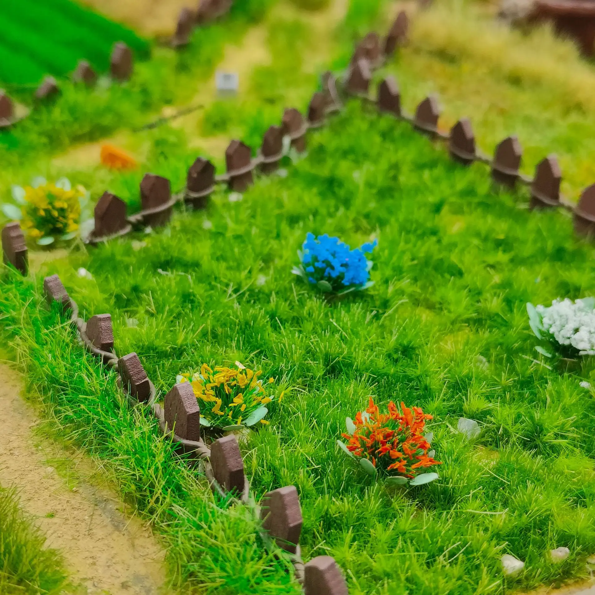 8MM Mini-Blumencluster-Modell Mikro-Landschaftspflanzen DIY Garten Terrain Sandtisch Eisenbahn Szenerie Bausatz Diorama 5 Stück – Detail 9