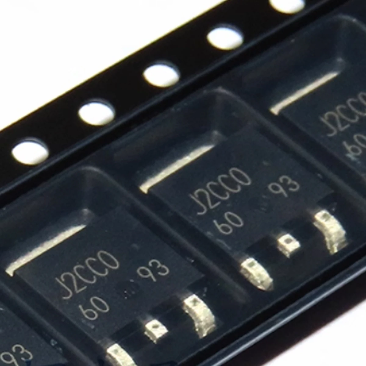 J2CC0 BAJ2CC0FP-E2 NEW Original Linear Regulator (LDO) Fixed 25V 1A 12V TO-252-3 12V 1A TO252 J2CC0 IC REG LINEAR