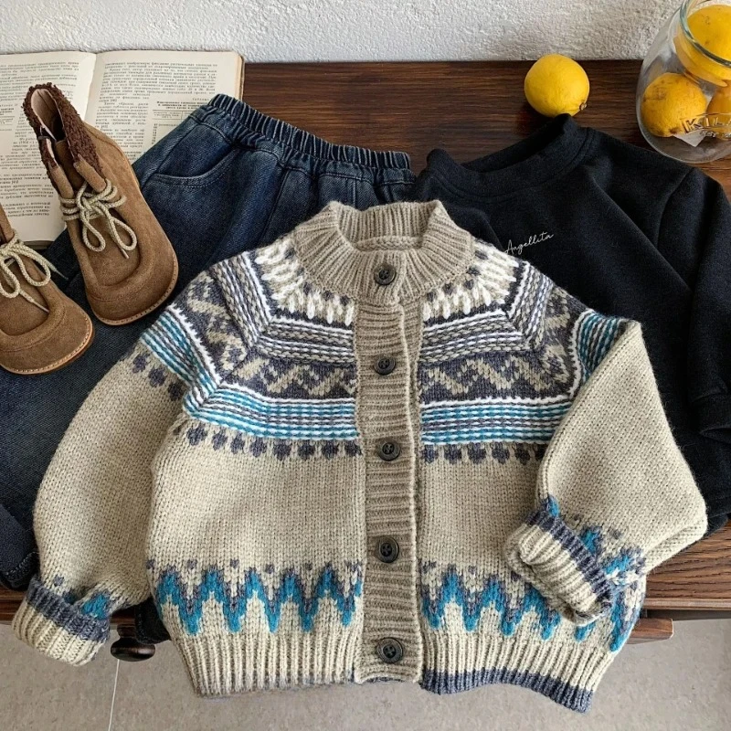 

2025 Winter New Children's Fel Island Thickened Western Style Round Neck Knitted Cardigan