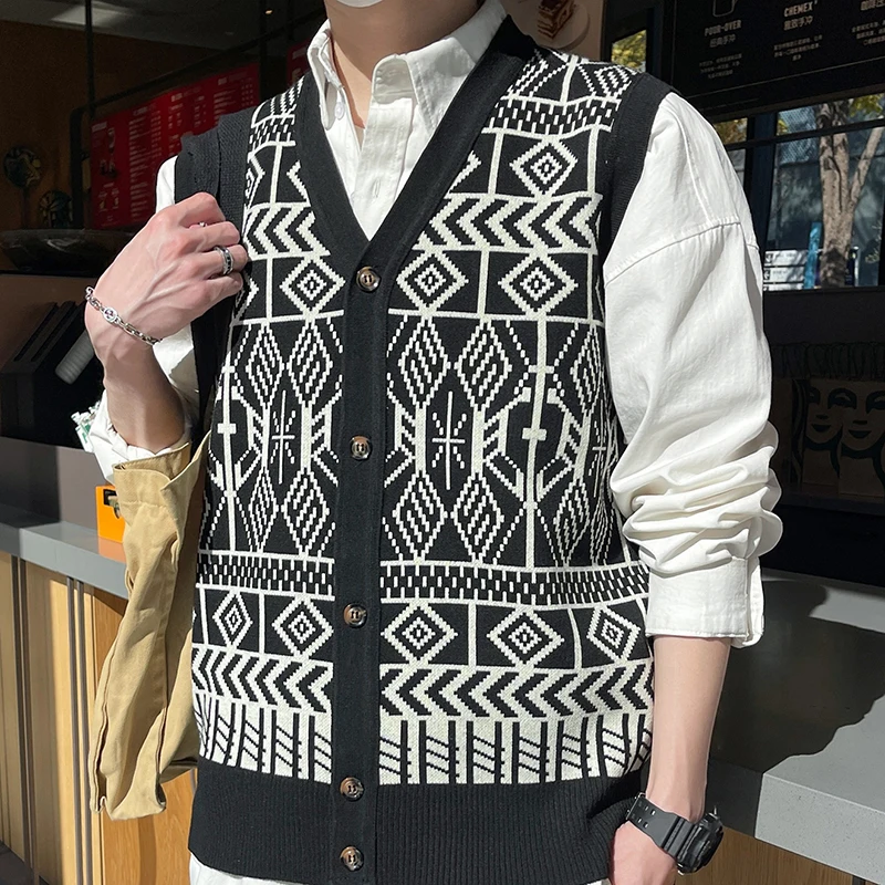 Men's Fashion Knitted Vest V-neck Button Down Sleeveless Jacket Mens Y2K Clothes Spring Autumn Trendy Casual Vests