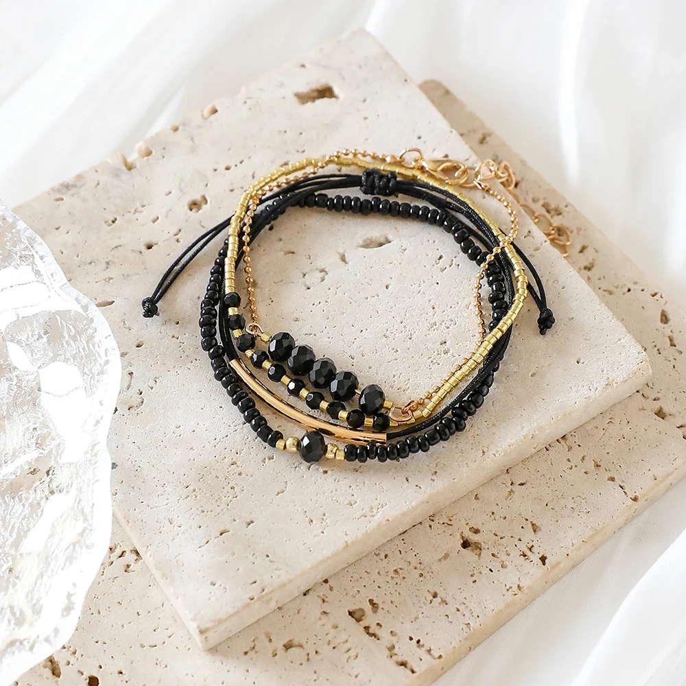 4Pcs/Set A new fashion vintage black crystal hand bracelet with hand-woven beaded simple niche women's bracelet image 4