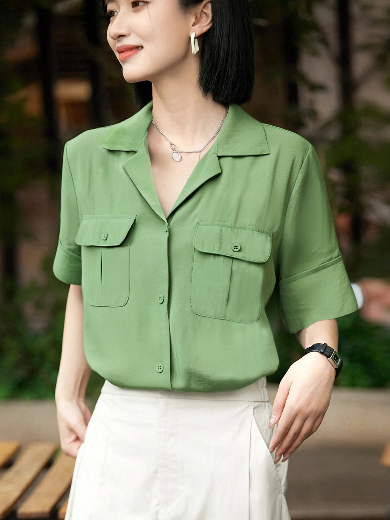 

Повседневная женская блузка с V-образным вырезом и коротким рукавом, свободного кроя, из ткани лиоцелл, новинка ранней осени, для работы и повседневной носки, модная, дышащая, из хлопка.