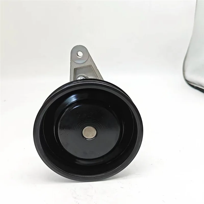 Cooling Water Pump 24515010 For Wuling Cadillac Chevy Sail Spark Car Engine 2012-2015 24537098 24101215