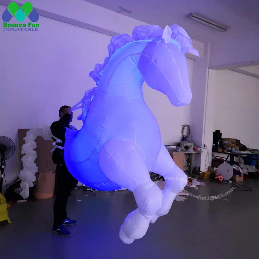 Walking 3m Large White Inflatable Horse Costume With Lights Inflatable Cartoon Mascot Costume For Carnival Parade Performance