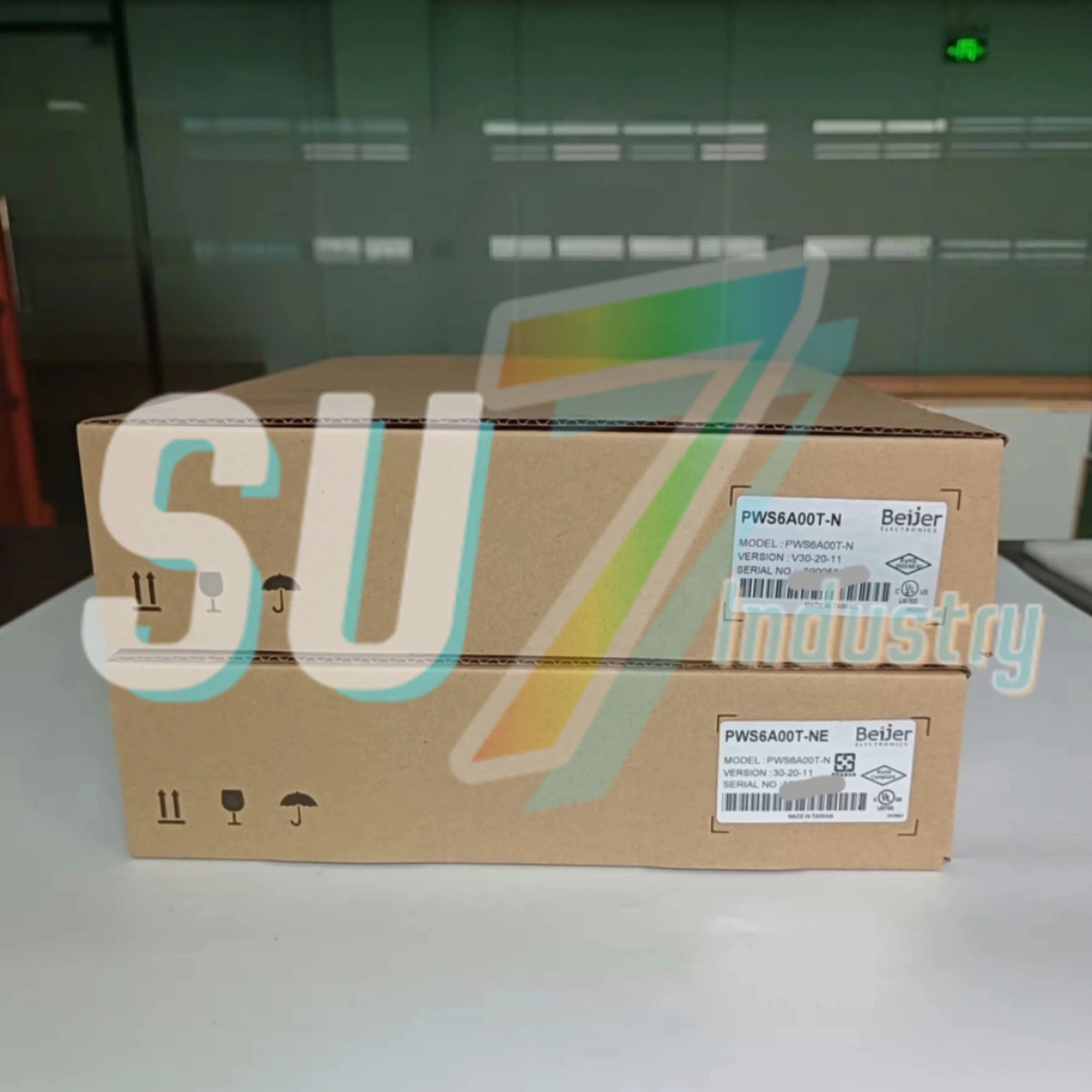 PWS6A00T-N PWS6A00T-P HMI タッチ パネル 新品箱入り