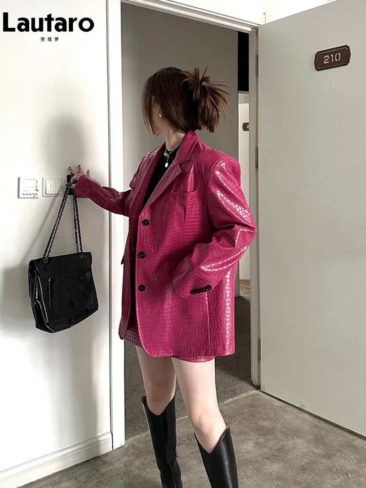 Lautaro Autumn Loose Casual Shiny Crocodile Print Patent Pu Leather Blazer for Women Single Breasted Luxury Designer Clothing