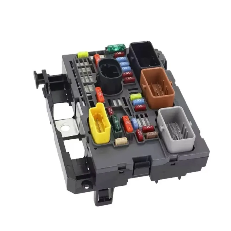 New R02 R19 Fuse Box BSM 9807028580 9667044980 9675877980 9675879380 For Peugeot 5008 407 3008 RCZ Citroen C4 Picasso C5 C6