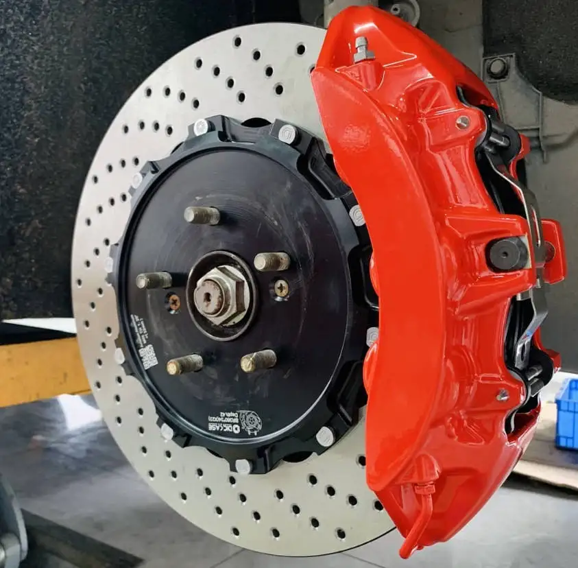 Dicase good quality red c63-6 pot caliper with 355mm drilled and slotted disc for Mercedes Benz w212 e200 front wheel