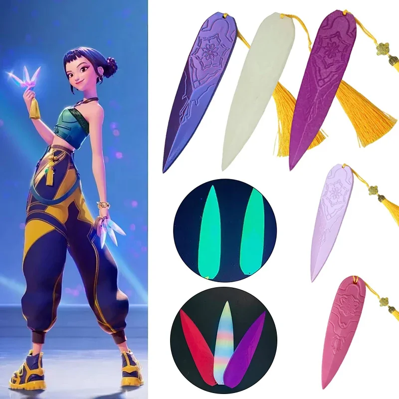 

Halloween 1-6PCS Kpop Demon Hunters Zoey Cosplay Lights Dart Weapons Roleplay Props Huntrix Carnival Band Glowing Accessories