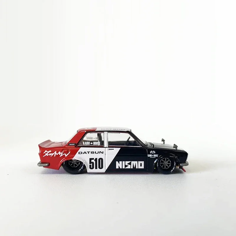 

MINIGT+KAIDO 1:64 Alloy Model Car Datsun Street 510 Die-Cast Vehicle #KHMG102