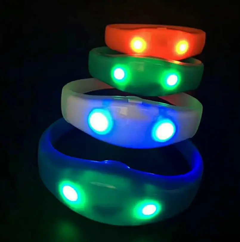 Imagem -02 - Voice Control Led Light Bracelet Bangle Sound Ativado Pulseiras Rave Concerto Favores de Carnaval Rgb 20 Pcs