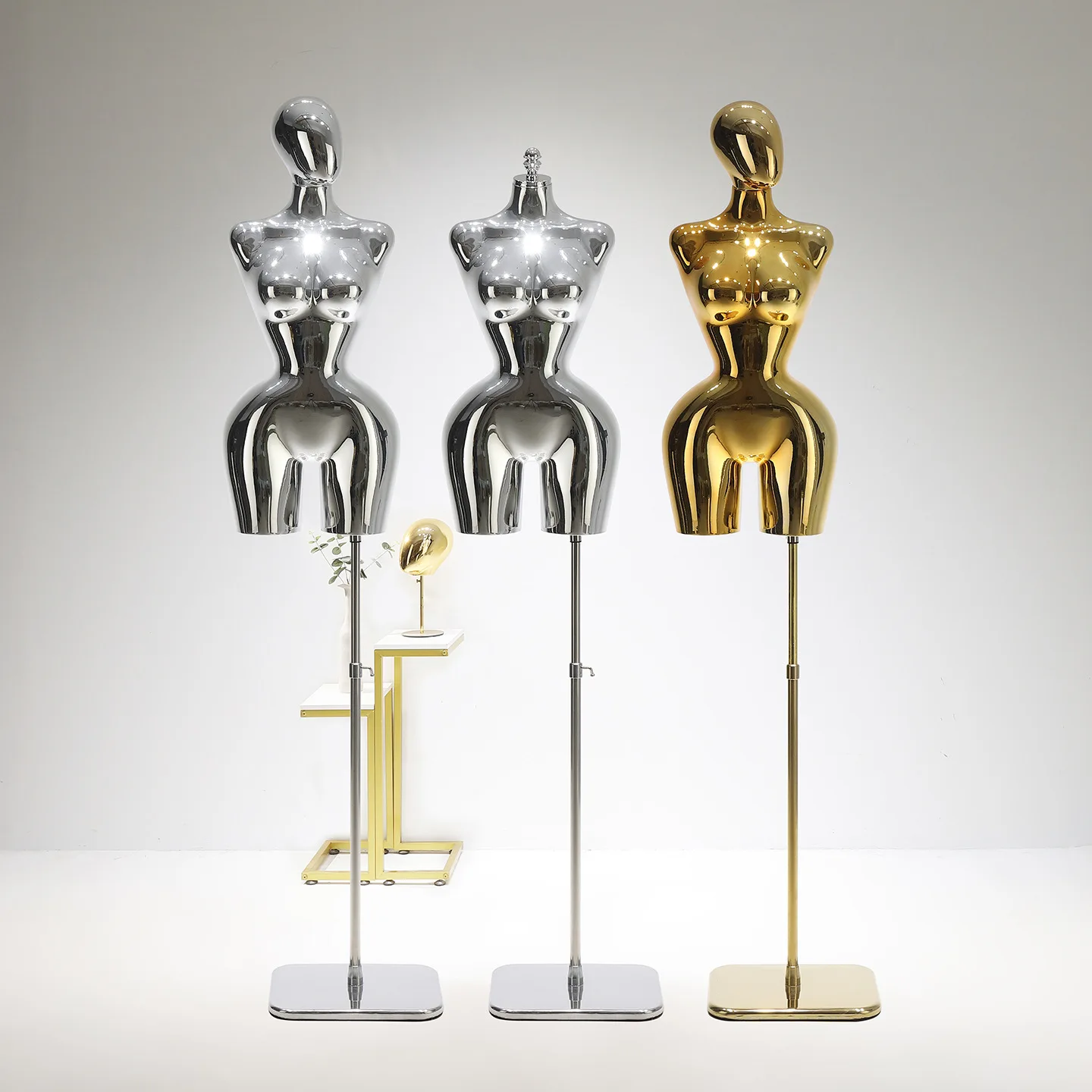 New glossy large-size female model display stand, special props for high-end clothing store windows, women's clothing half-body